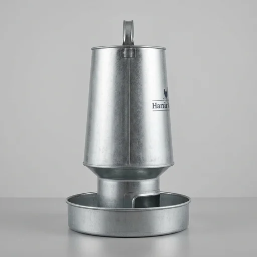 Harris Farms Poultry Fount Waterer – in use
