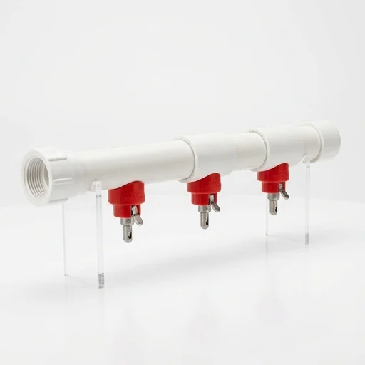 Farm Innovators Poultry Nipple Drinkers – detail view